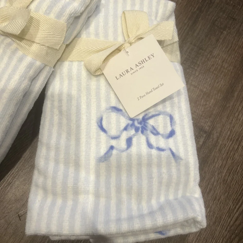 NEW Laura Ashley Floral Striped Cotton Hand Towels (4)
